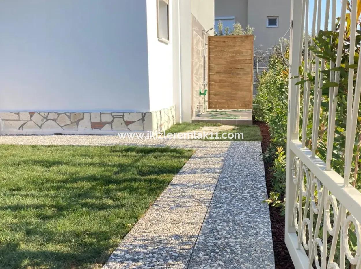 2 1 Luxusvilla Mit Null Großem Garten Eltern Zum Verkauf In Doganbey