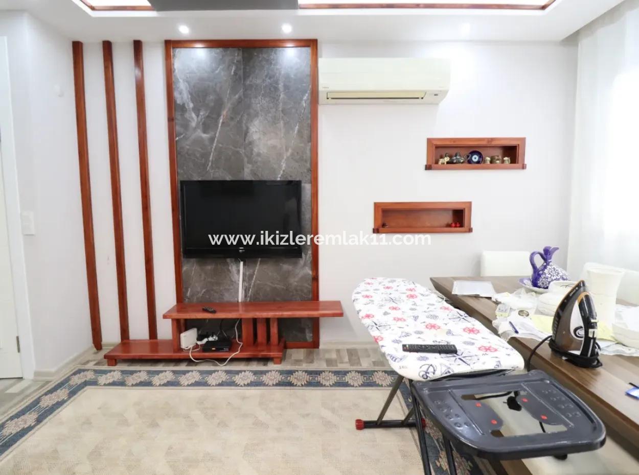 Seferihisar Ürkmez Merkez De Spacious Location 3 1 Erdgeschosswohnung