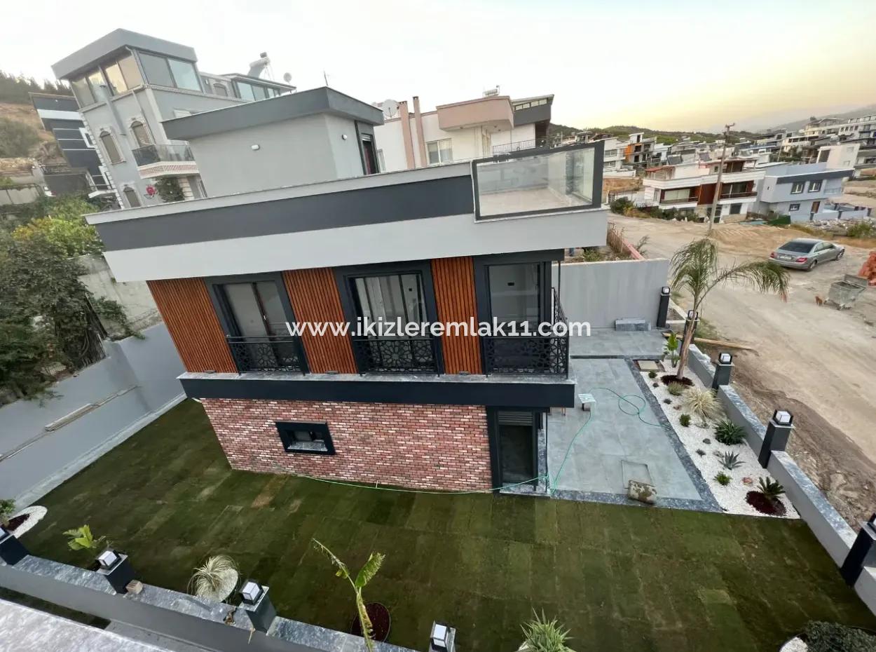 Ultra Luxury Zum Verkauf In Seferihisar Doğanbey 3 1 Einzelhaus Freistehend