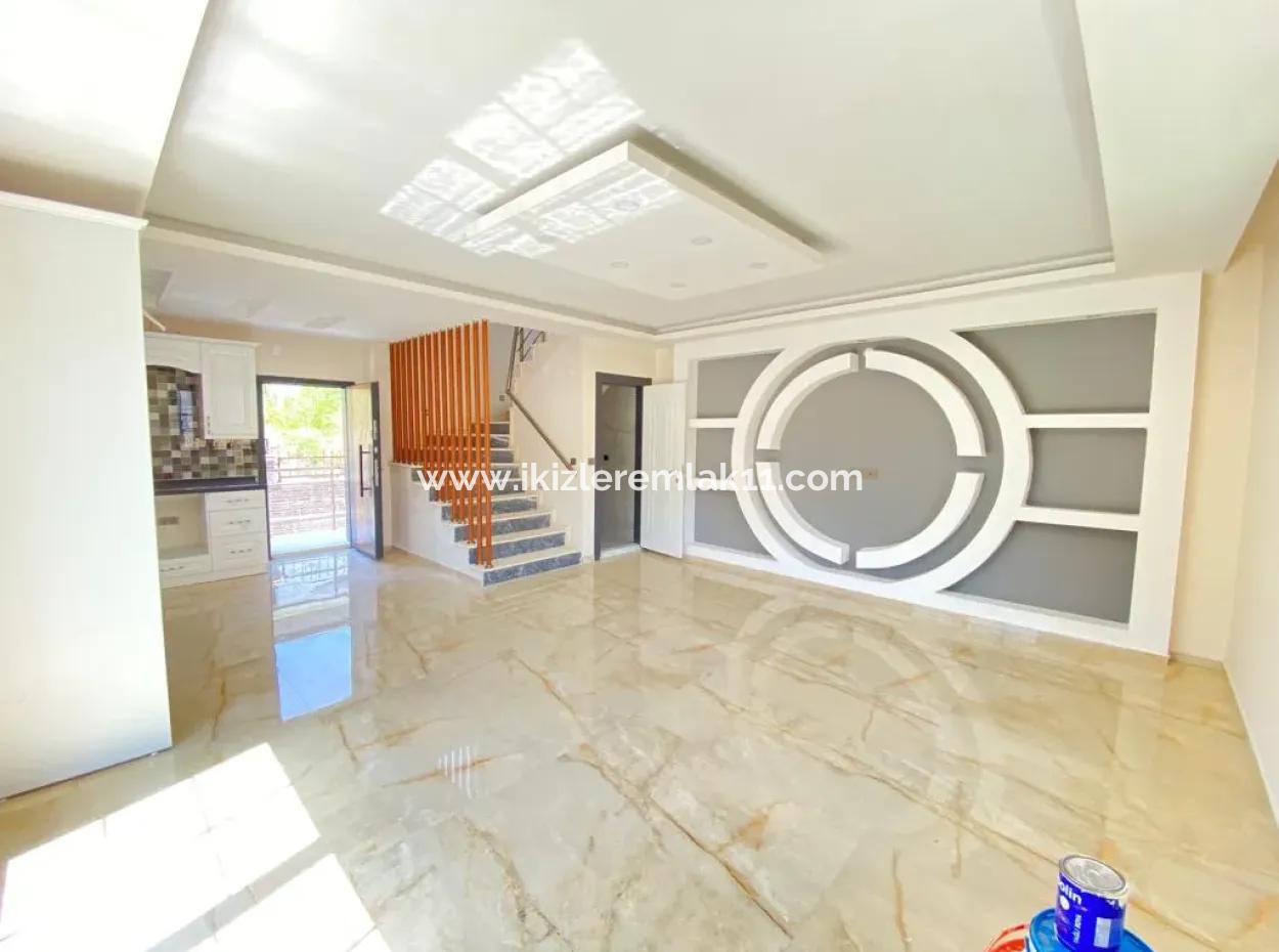 Seferihisar Doğanbey Zu Verkaufen Zero Freistehend 2 1 Villa Cottage