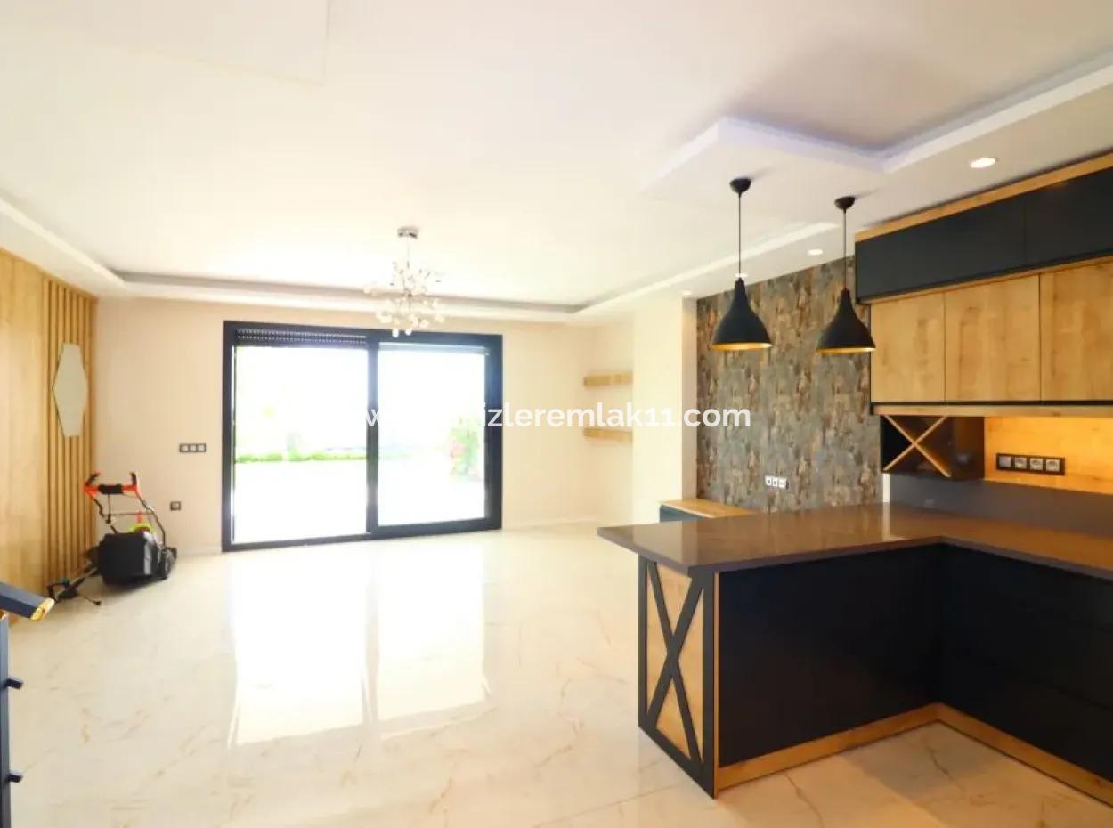 Freistehende 3 1 Ultra-Luxusvilla Zum Verkauf Auf Der Meerseite In Doganbey