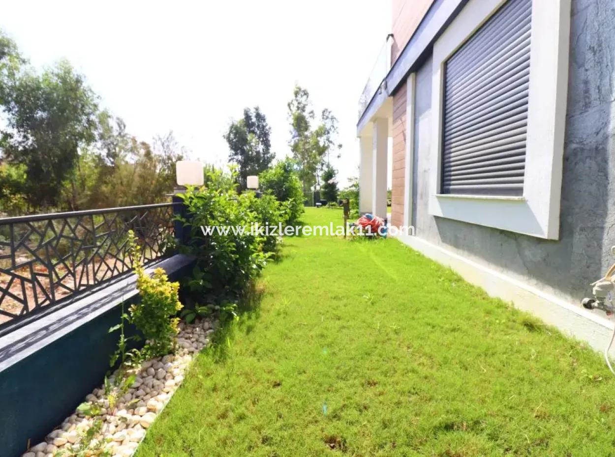 Freistehende 3 1 Ultra-Luxusvilla Zum Verkauf Auf Der Meerseite In Doganbey