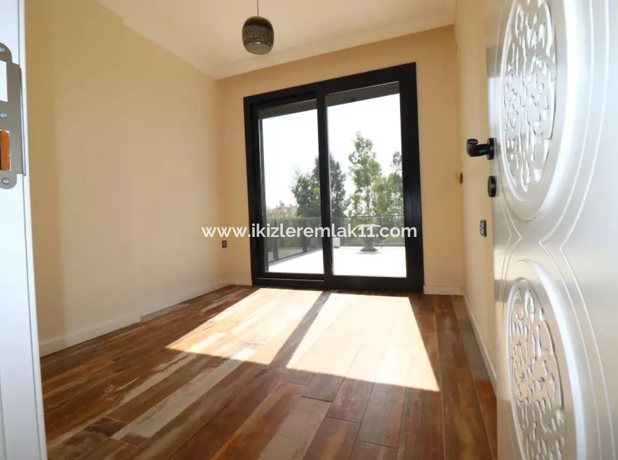 Freistehende 3 1 Ultra-Luxusvilla Zum Verkauf Auf Der Meerseite In Doganbey