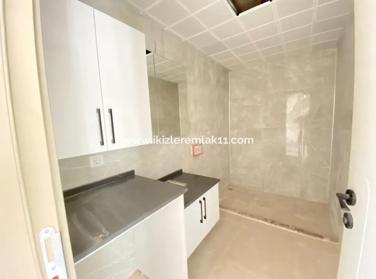 4 1 Villa Zu Verkaufen In Seferihisar Akarcada Mit Freistehendem Pool Und Luxuriösem Kamin