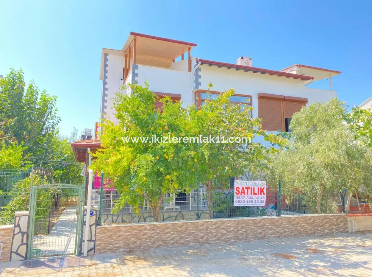 4 1 Villa Sommerhaus Zu Verkaufen In Einem Komplex In Seferihisar Doğanbey