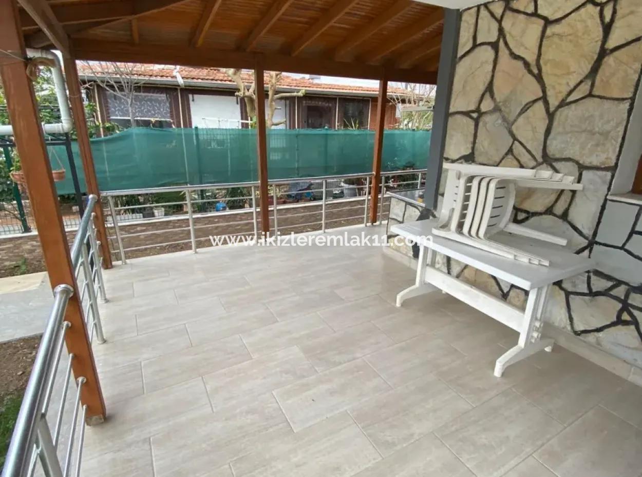 4 1 Villa Sommerhaus Zu Verkaufen In Einem Komplex In Seferihisar Doğanbey