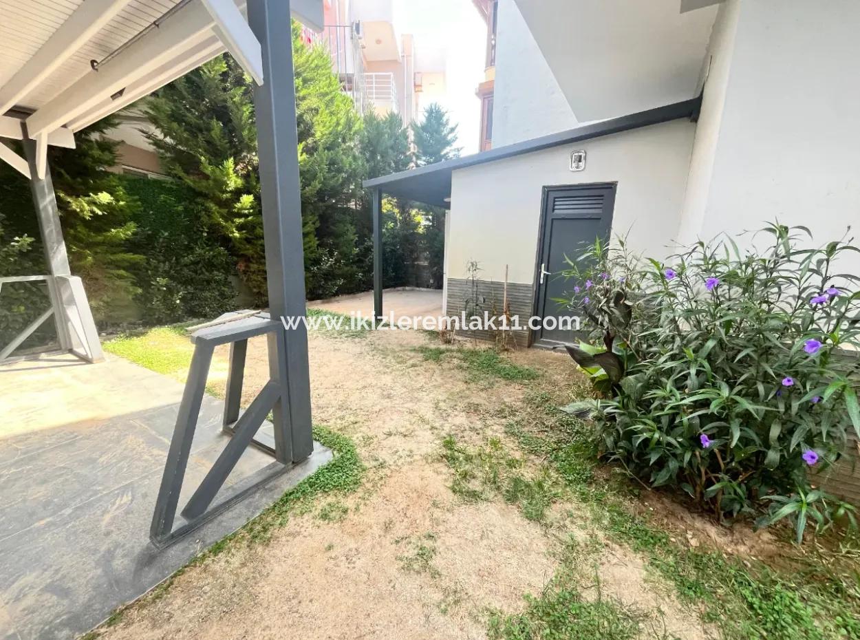 3 1 Luxusvilla Ferienhaus Mit Garten Am Meer In Ürkmez Zu Verkaufen