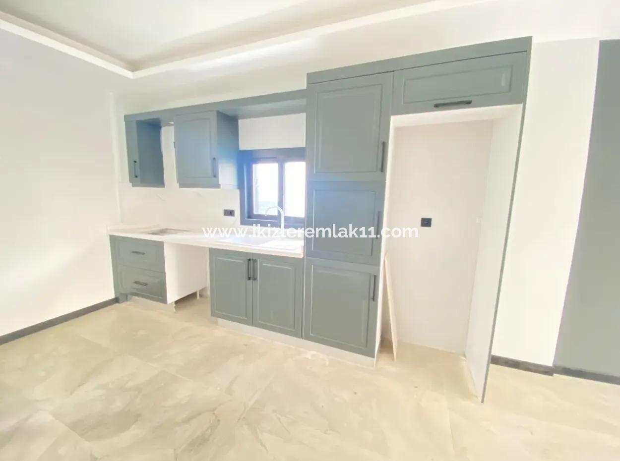 2 1 Neues Garten-Duplex-Sommerhaus Zum Verkauf In Doğanbey, Seferihisar