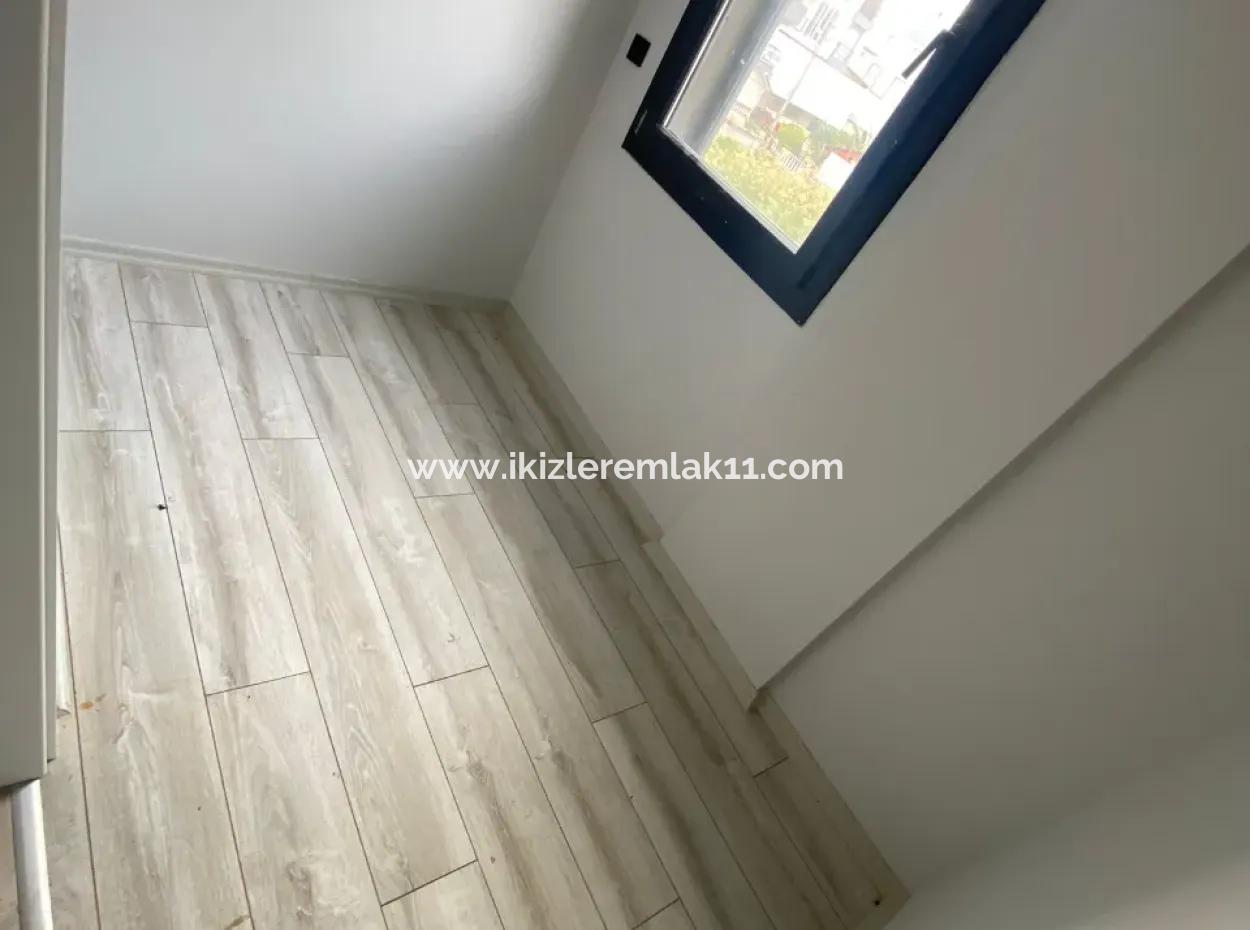 2 1 Neues Garten-Duplex-Sommerhaus Zum Verkauf In Doğanbey, Seferihisar
