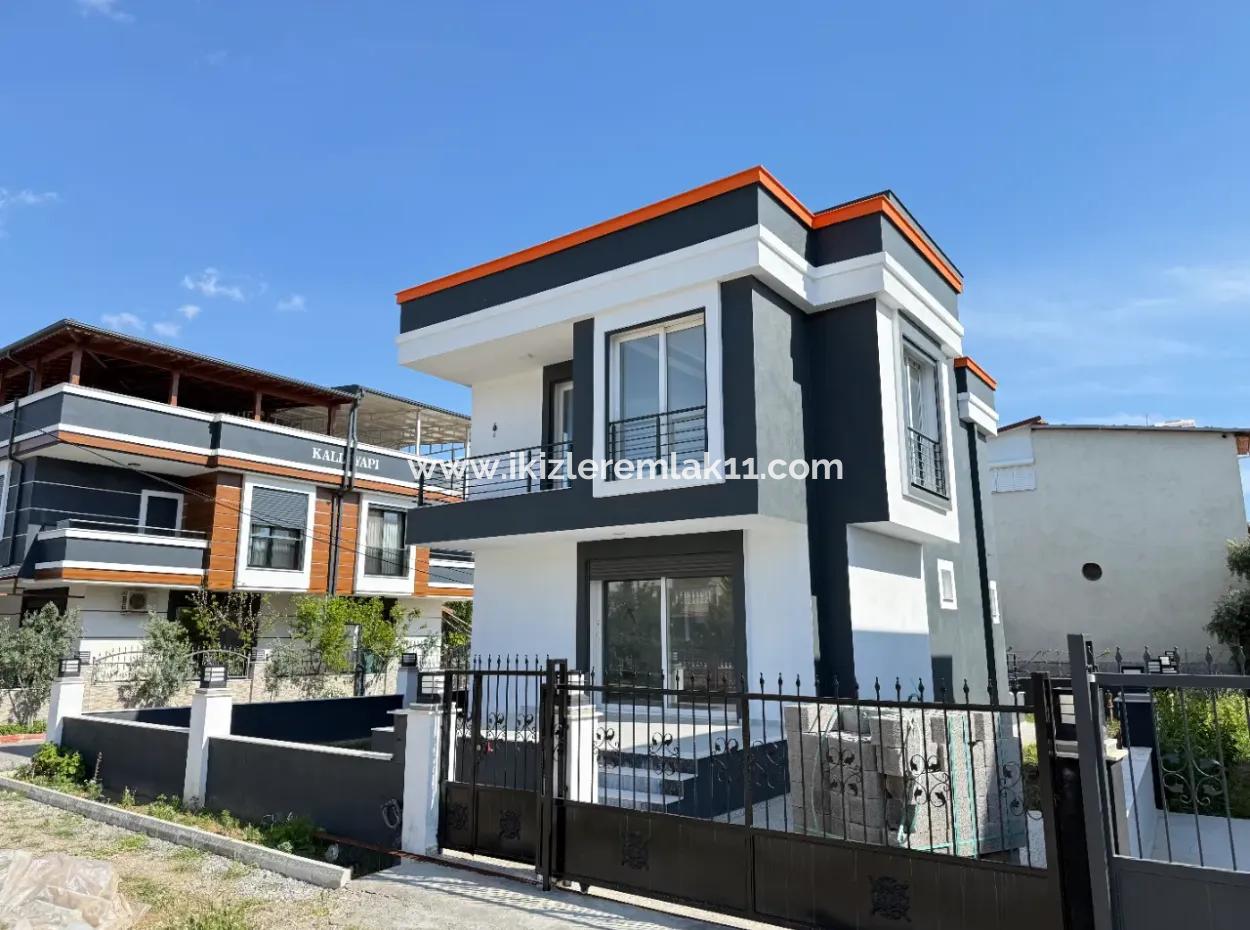 Einfamilienhaus 3 1 Maisonette-Ferienhaus Auf 300 M2 Grundstück In Seferihisar Doğanbey