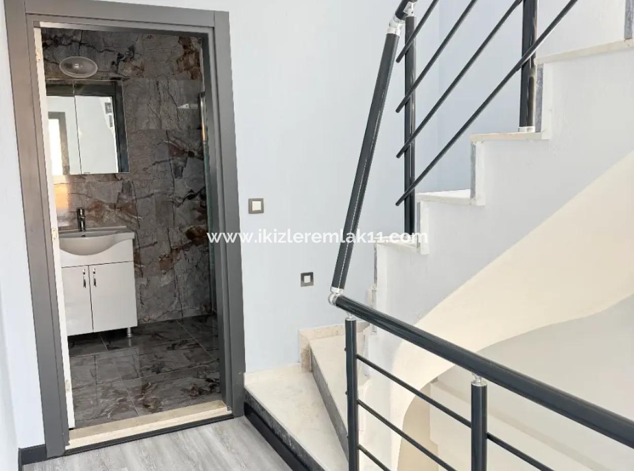 Einfamilienhaus 3 1 Maisonette-Ferienhaus Auf 300 M2 Grundstück In Seferihisar Doğanbey