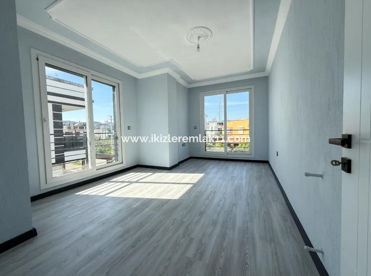 Einfamilienhaus 3 1 Maisonette-Ferienhaus Auf 300 M2 Grundstück In Seferihisar Doğanbey