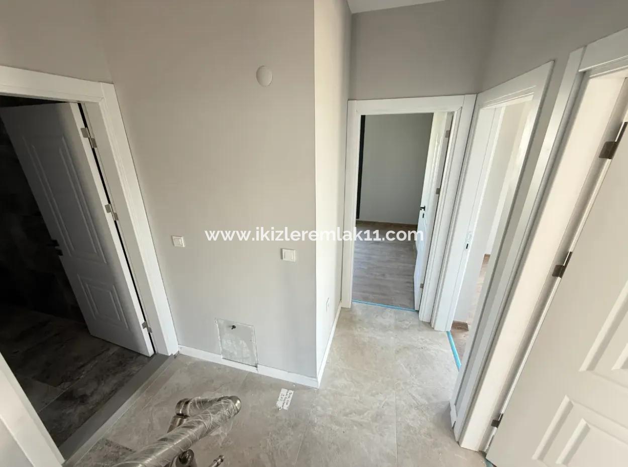 3 In 1 Villa Mit Null Pool Zum Verkauf Mit Großem Garten In Doganbey, Seferihisar