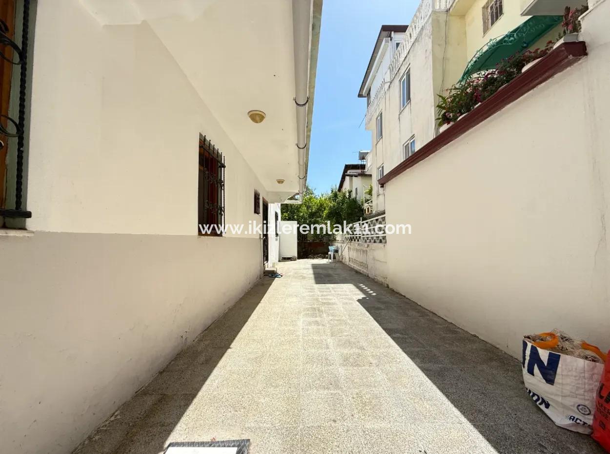 250 M Zum Meer In Ürkmez, Erschwinglicher Preis Zu Verkaufen 3 1 Wohnung Mit Garten