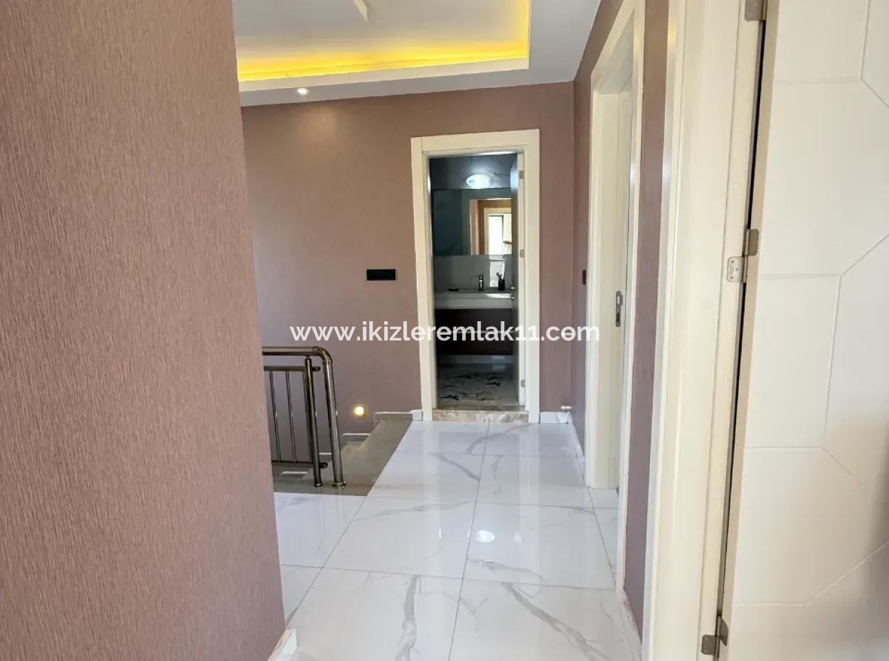 3 1 Freistehende Garden Duplex Villa Mit Pool Zu Verkaufen In Doganbey, Seferihisar