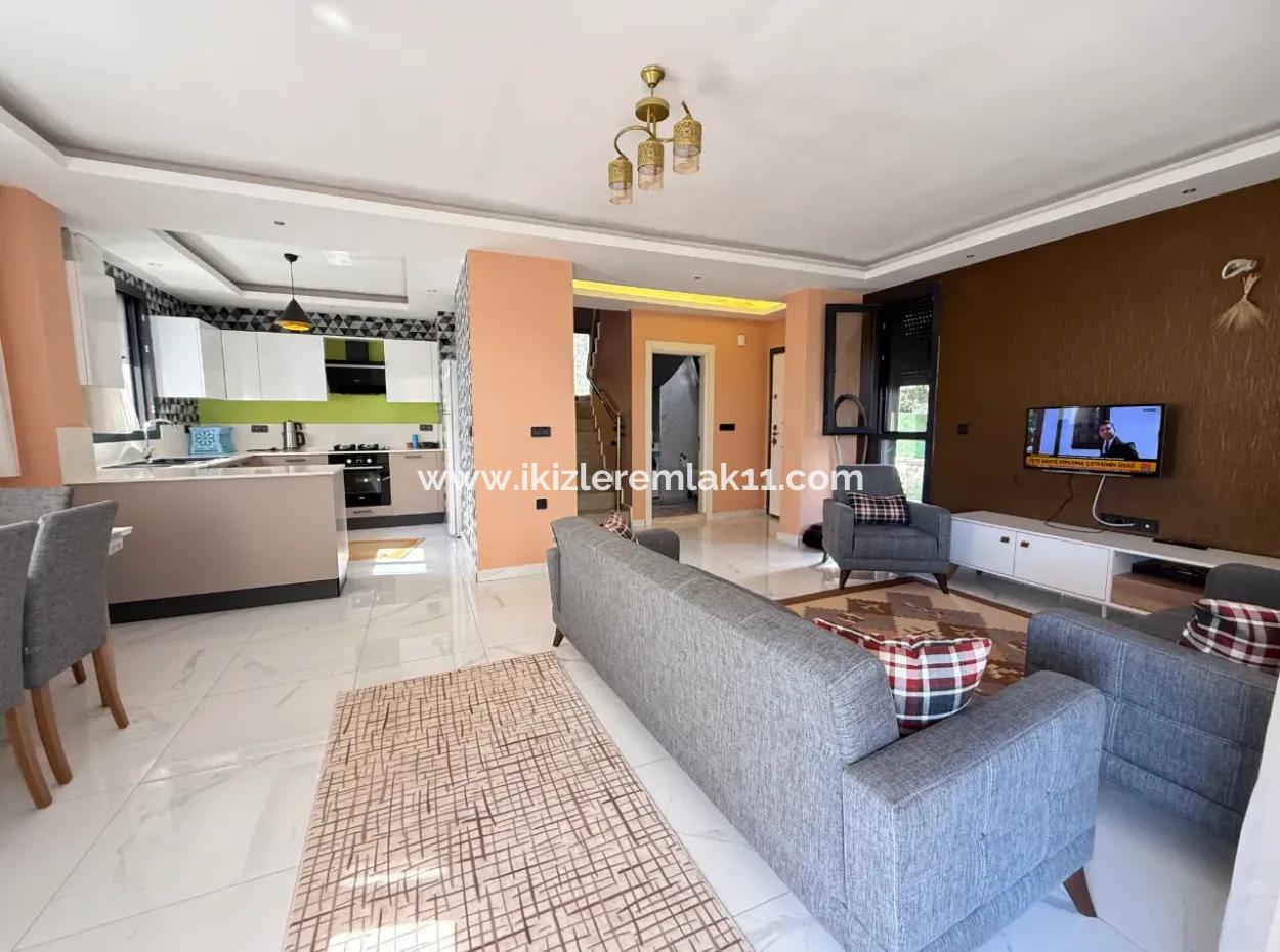 3 1 Freistehende Garden Duplex Villa Mit Pool Zu Verkaufen In Doganbey, Seferihisar