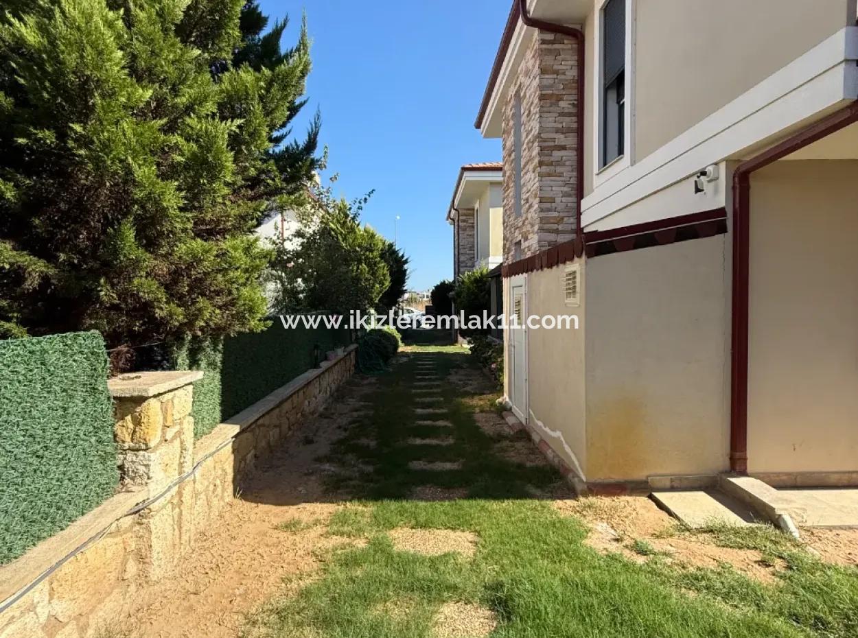 3 1 Freistehende Garden Duplex Villa Mit Pool Zu Verkaufen In Doganbey, Seferihisar