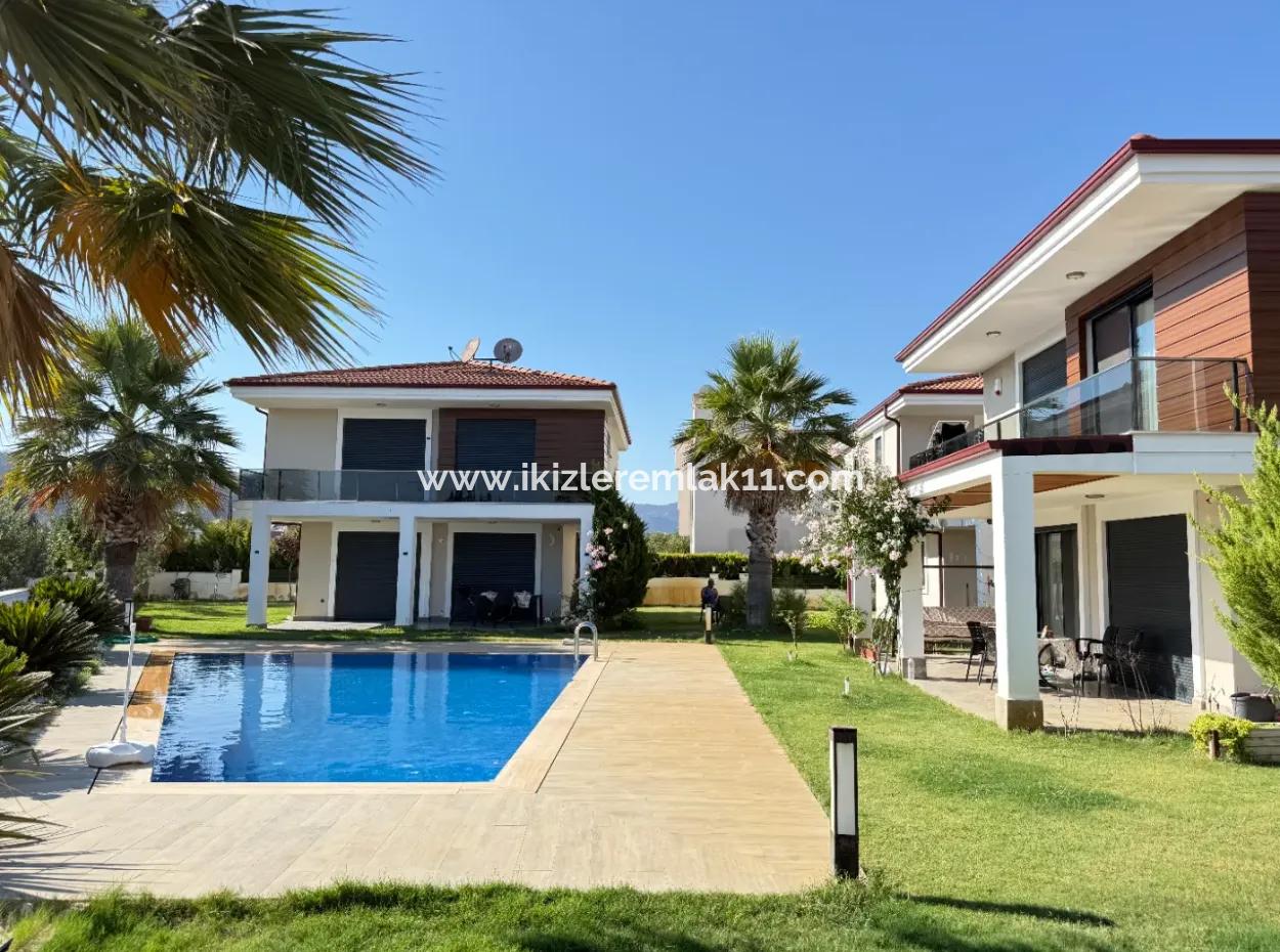 3 1 Freistehende Garden Duplex Villa Mit Pool Zu Verkaufen In Doganbey, Seferihisar