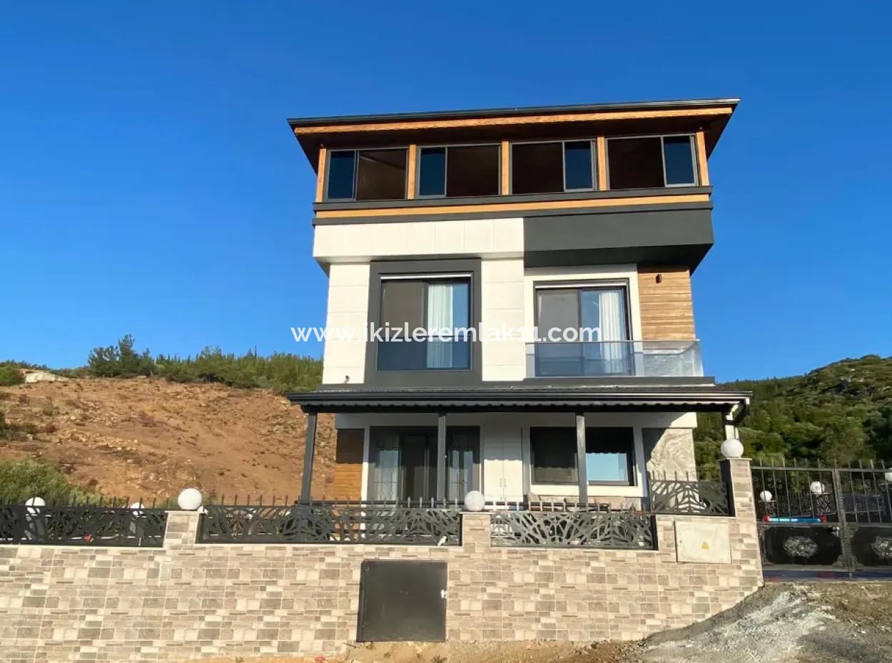 3 1 Freistehende Villa Mit Meerblick Und Pool Zum Verkauf In Doganbey, Seferihisar