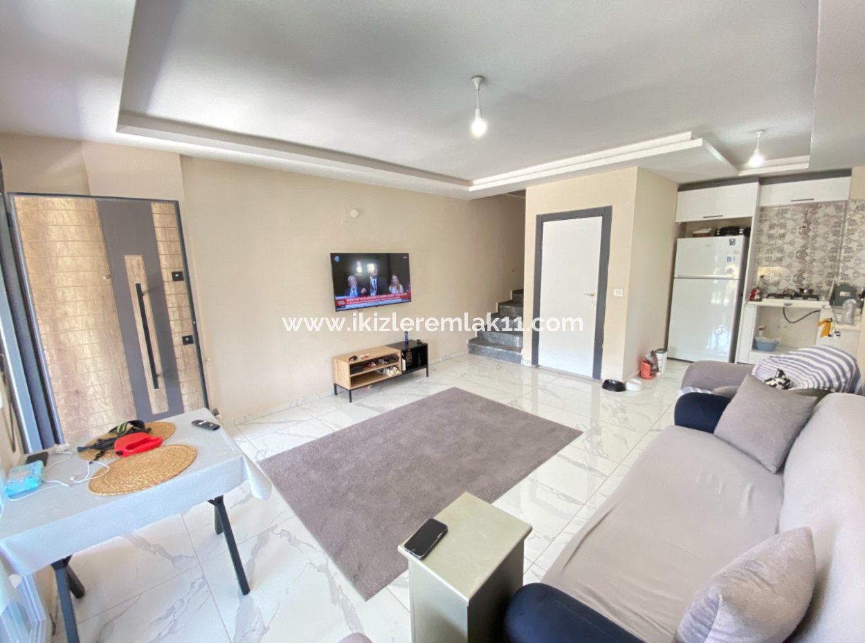 3 In 1 Maisonette Mit Großem Garten Zum Verkauf In Payamlı Village, Doganbey, Seferihisar