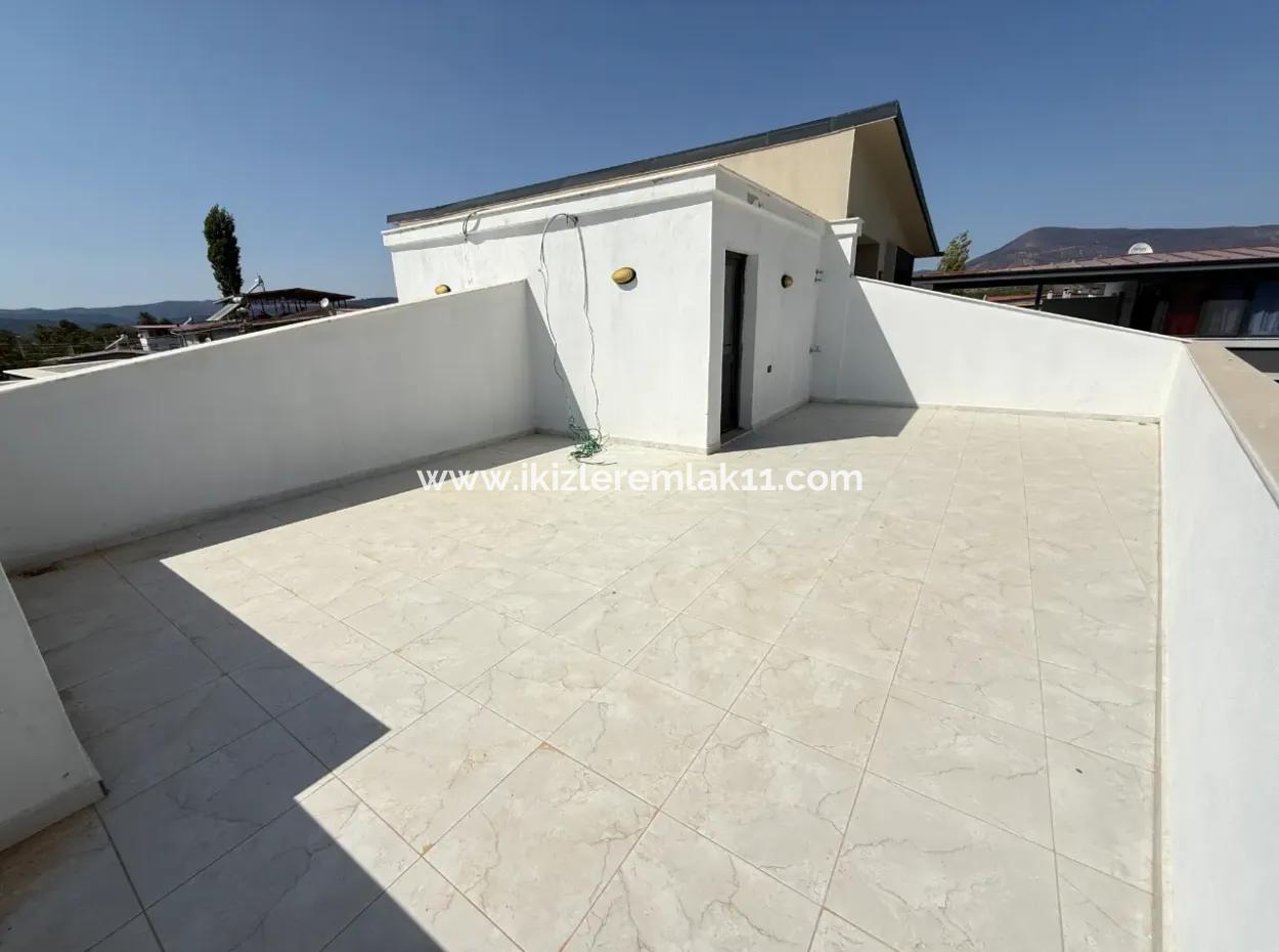 Luxuriöse 3 1 Maisonette-Villa Zum Verkauf Im Zentrum Von Seferihisar Ürkmez