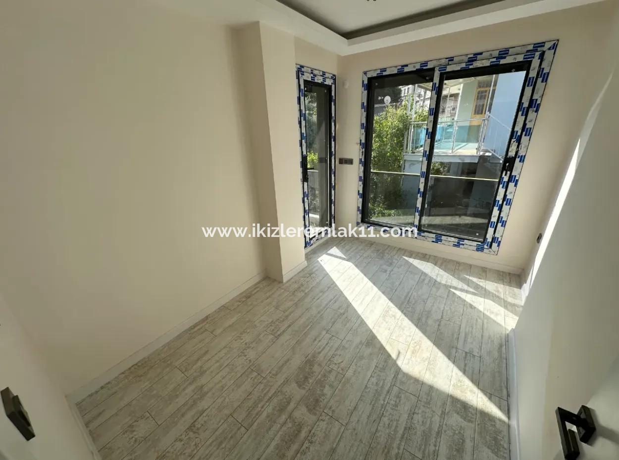 Luxuriöse 3 1 Maisonette-Villa Zum Verkauf Im Zentrum Von Seferihisar Ürkmez
