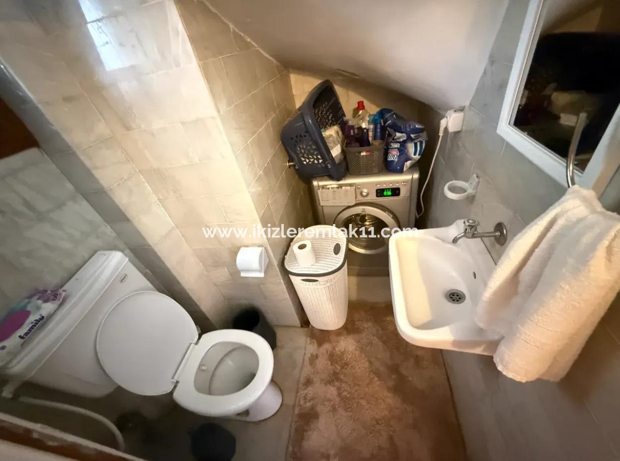 3 1 Villa Mit Großem Garten Zum Verkauf In Seferihisar Doğanbey Zentrum