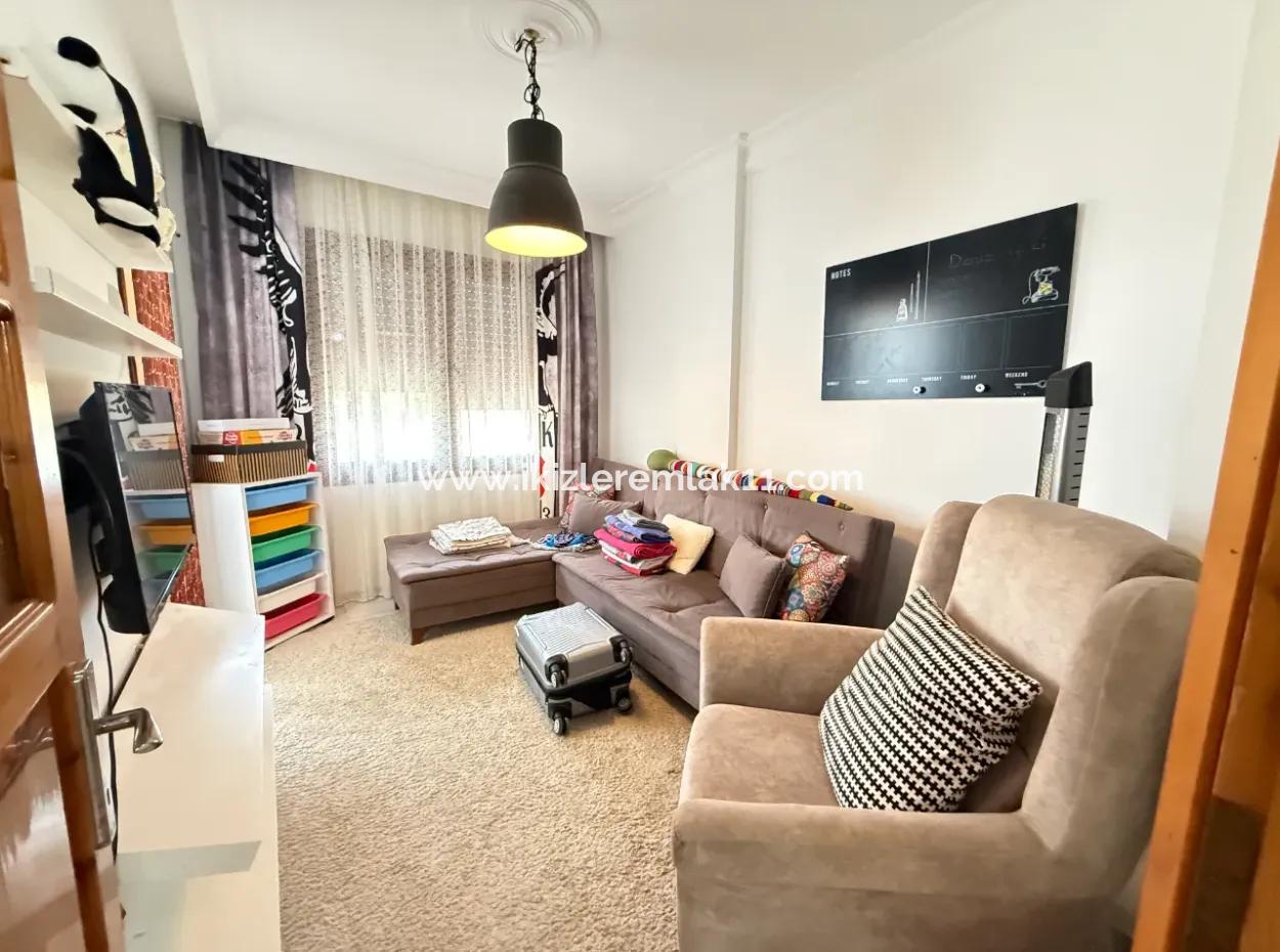 3 1 Villa Mit Großem Garten Zum Verkauf In Seferihisar Doğanbey Zentrum