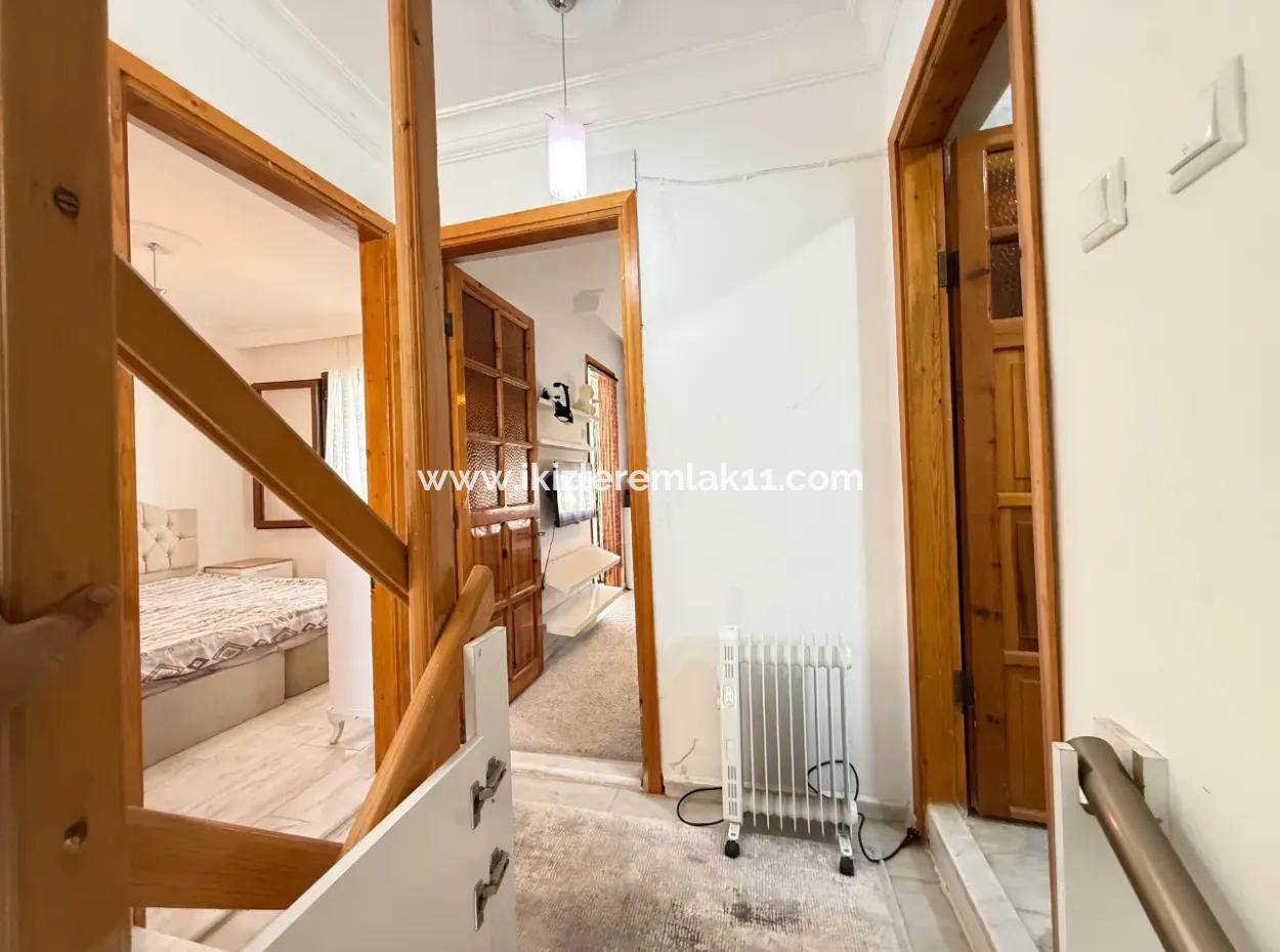 3 1 Villa Mit Großem Garten Zum Verkauf In Seferihisar Doğanbey Zentrum