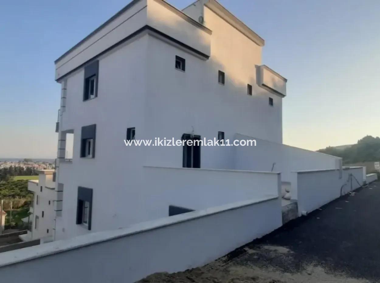 Zero 5 1 Villa Mit Meerblick In Seferisar Doganbey