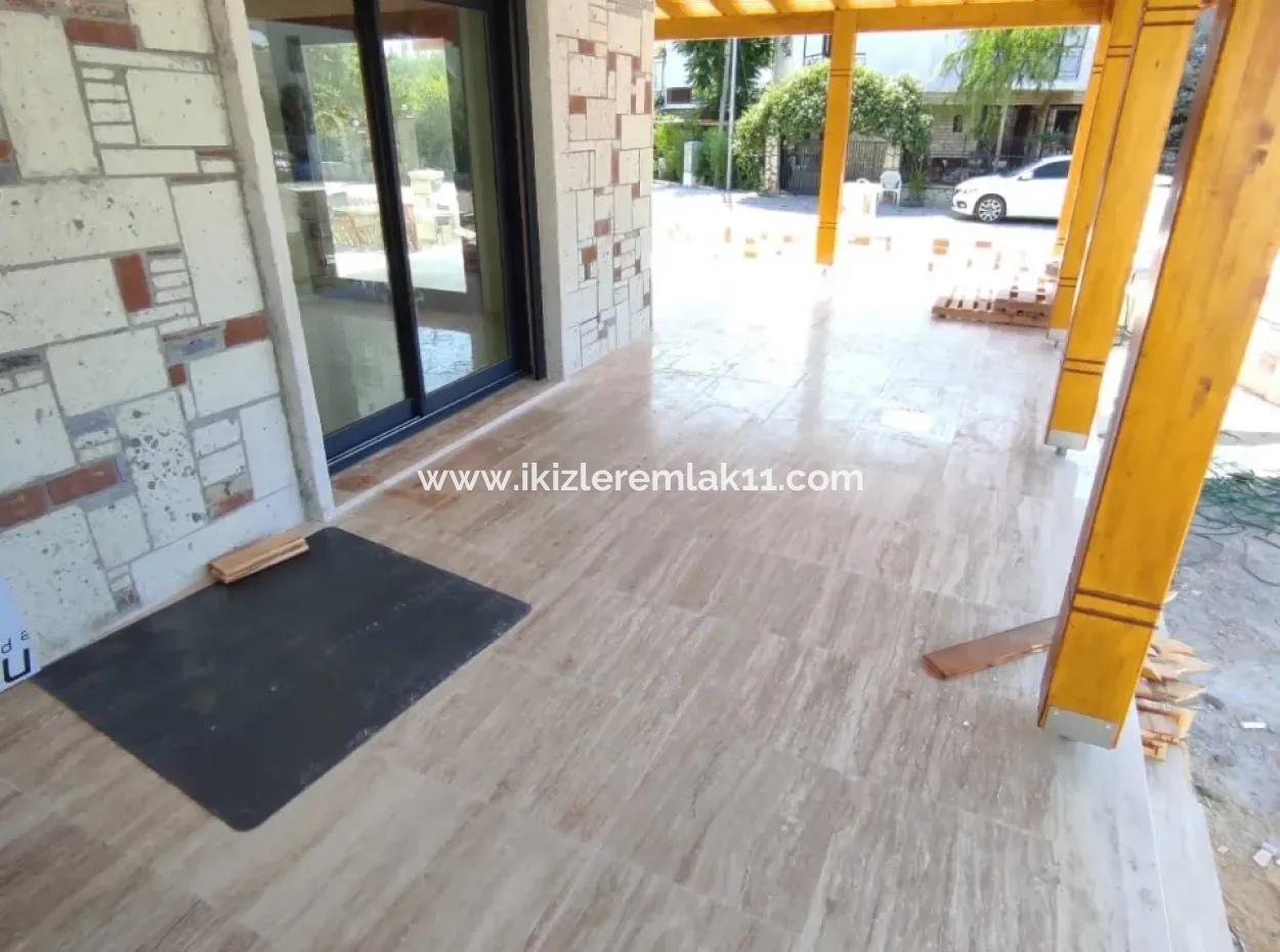 100 M, Zwei Getrennte Villas Für Verkauf Von Sea In Sefer-Sar Ürkmez