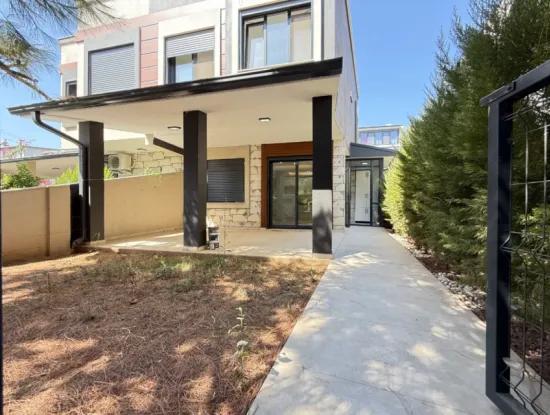 Luxuriöse 3 1 Maisonette-Villa Zum Verkauf Im Zentrum Von Seferihisar Ürkmez