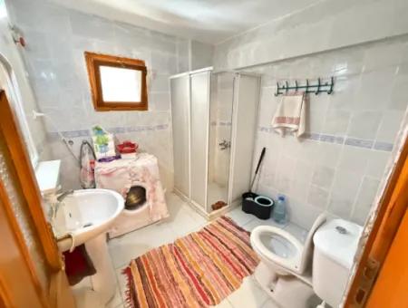 250 M Zum Meer In Ürkmez, Erschwinglicher Preis Zu Verkaufen 3 1 Wohnung Mit Garten