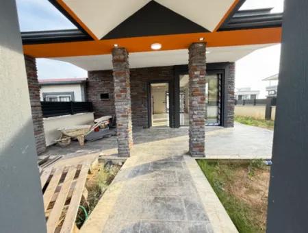 3 1 Neues Freistehendes 3 1 Villa Zu Verkaufen In Seferihisar Doğanbey