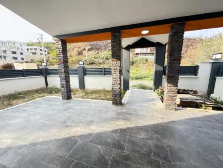 3 1 Neues Freistehendes 3 1 Villa Zu Verkaufen In Seferihisar Doğanbey