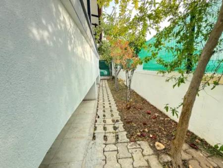 4 1 Villa Mit Großem Garten Zu Verkaufen In Seferihisar Doğanbey Zentrum