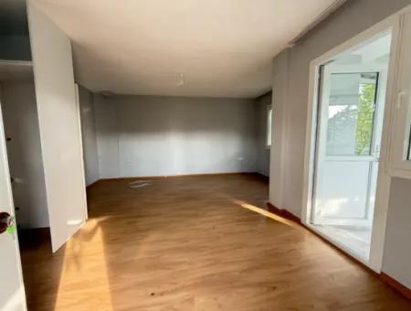 4 1 Villa Mit Großem Garten Zu Verkaufen In Seferihisar Doğanbey Zentrum