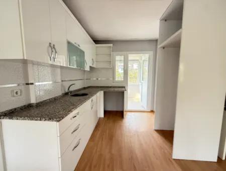 4 1 Villa Mit Großem Garten Zu Verkaufen In Seferihisar Doğanbey Zentrum