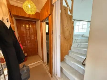 3 1 Villa Mit Großem Garten Zum Verkauf In Seferihisar Doğanbey Zentrum