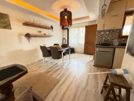 3 1 Villa Mit Großem Garten Zum Verkauf In Seferihisar Doğanbey Zentrum
