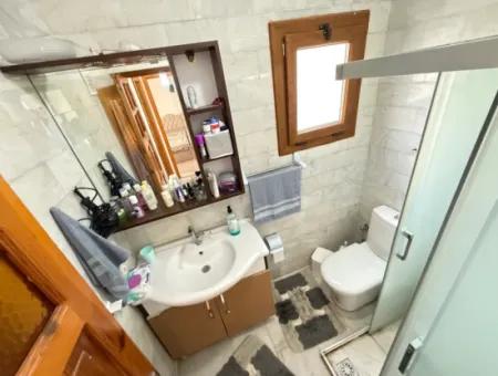 3 1 Villa Mit Großem Garten Zum Verkauf In Seferihisar Doğanbey Zentrum