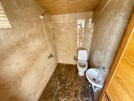 3 1 Villa Mit Großem Garten Zum Verkauf In Seferihisar Doğanbey Zentrum