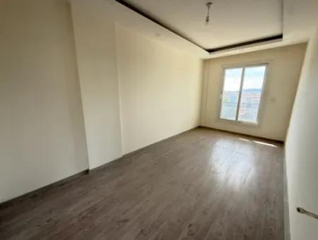 Teilen 3 2 Neue Wohnungen Mit Aufzug Maisonette Zum Verkauf Im Zentrum Von Kazan Seferihisar Ürkmez