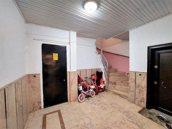 2+1 Wohnung Zum Verkauf Im Zentrum Von Seferihisar Ürkmez, Separate Küche