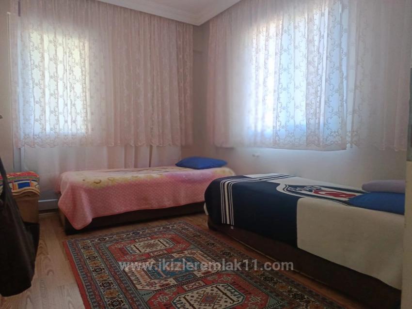 2+1 Mid-Floor Apartment For Sale In Seferihisar Ürkmez Center