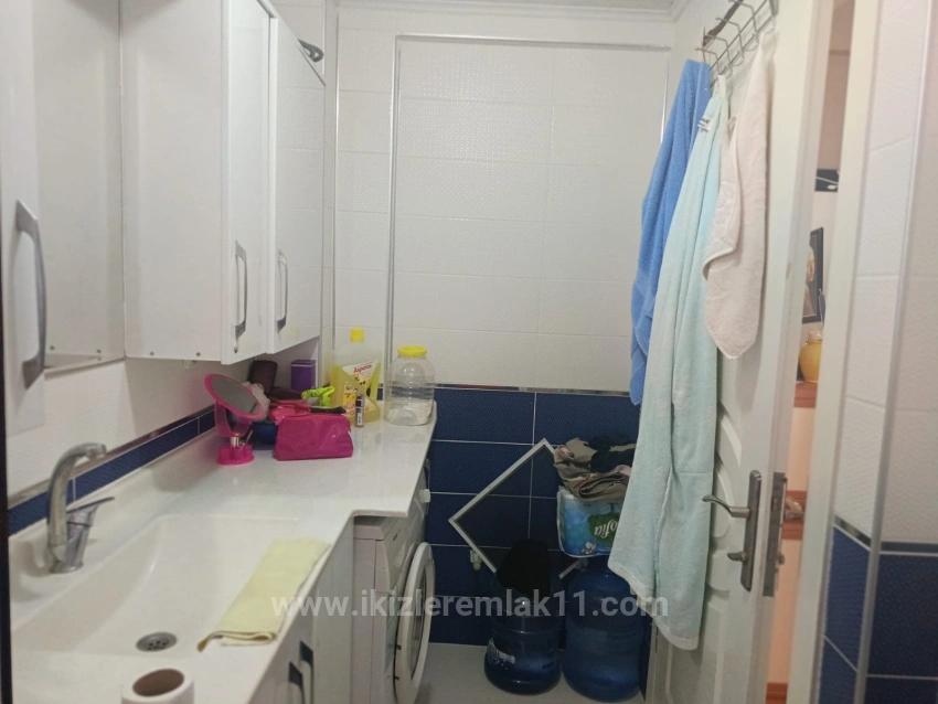 2+1 Mid-Floor Apartment For Sale In Seferihisar Ürkmez Center