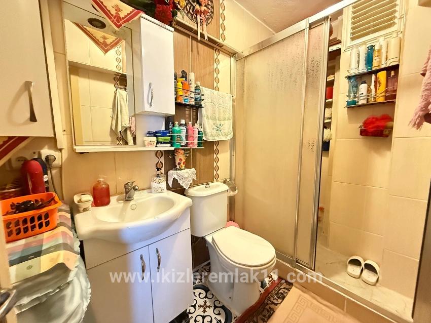 2+1 Bedroom Apartment For sale in Mersin Alanı Nbh. Seferihisar Ürkmez - 90 m²