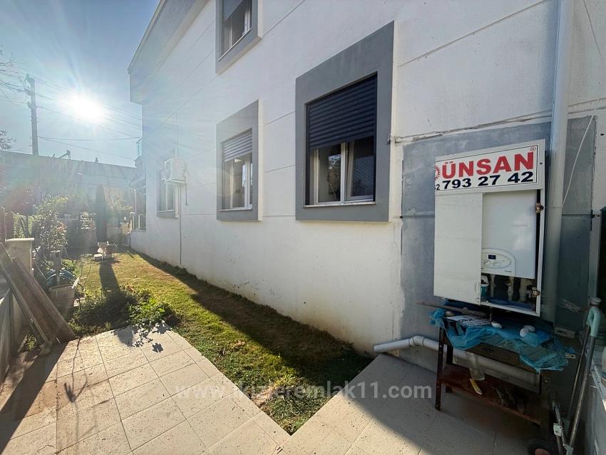3+1 Villa With Garden For Sale Near The Sea In Doğanbey