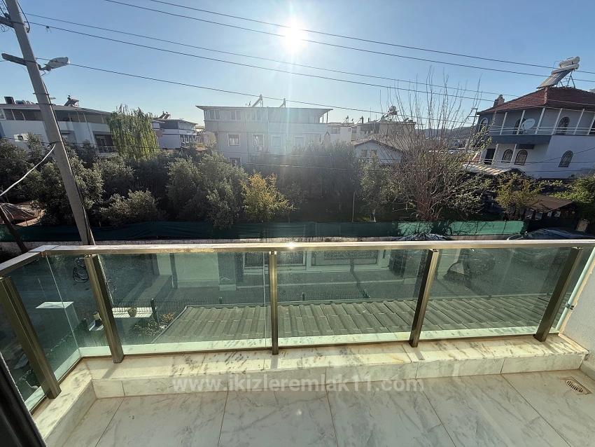 3+1 Villa With Garden For Sale Near The Sea In Doğanbey