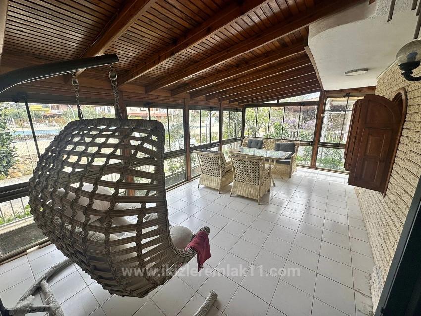 3+1 Detached Villa With Pool For Sale In Seferihisar Doğanbey